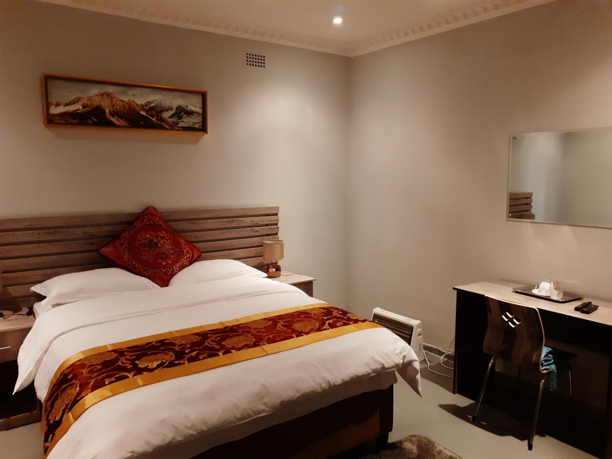 Driftwood Boutique Bed And Breakfast Lobatse Luaran gambar